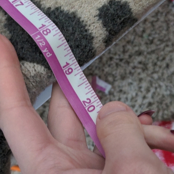 Christian Siriano NY Merino Wool Camo Cowl Neck Turtleneck Gray Sweater Size M - Picture 10 of 12